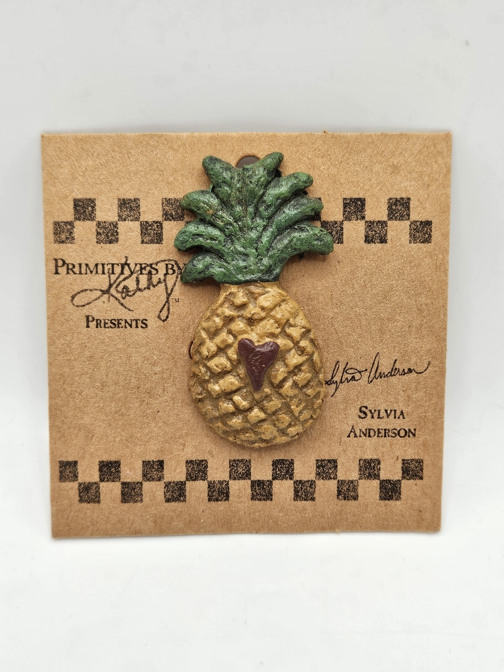 NEW Primitives by Kathy Rustic Pineapple with Heart Brooch Pin